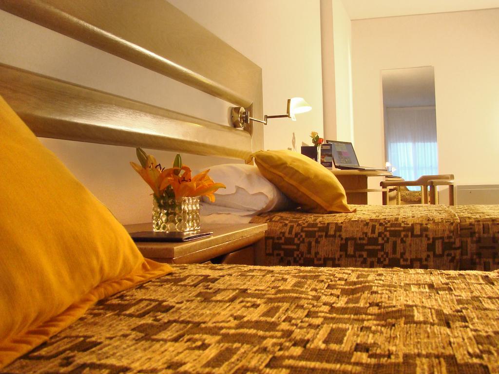 Interplaza Hotel Cordoba Exterior foto